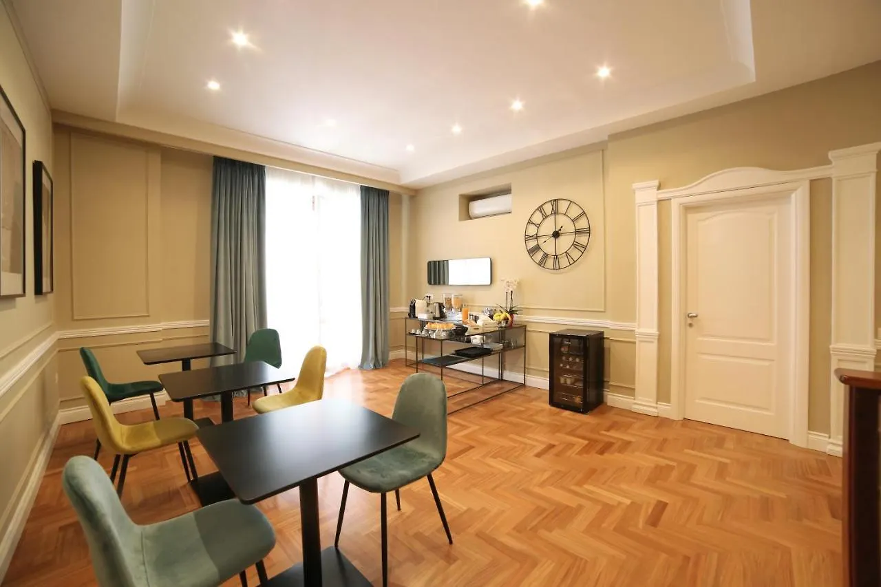 B&B Villa Sant'Elmo Con Parcheggio Interno Неаполь 0*,