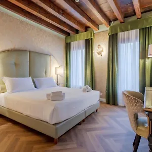 312 Piazza San Marco Гостевой дом Венеция